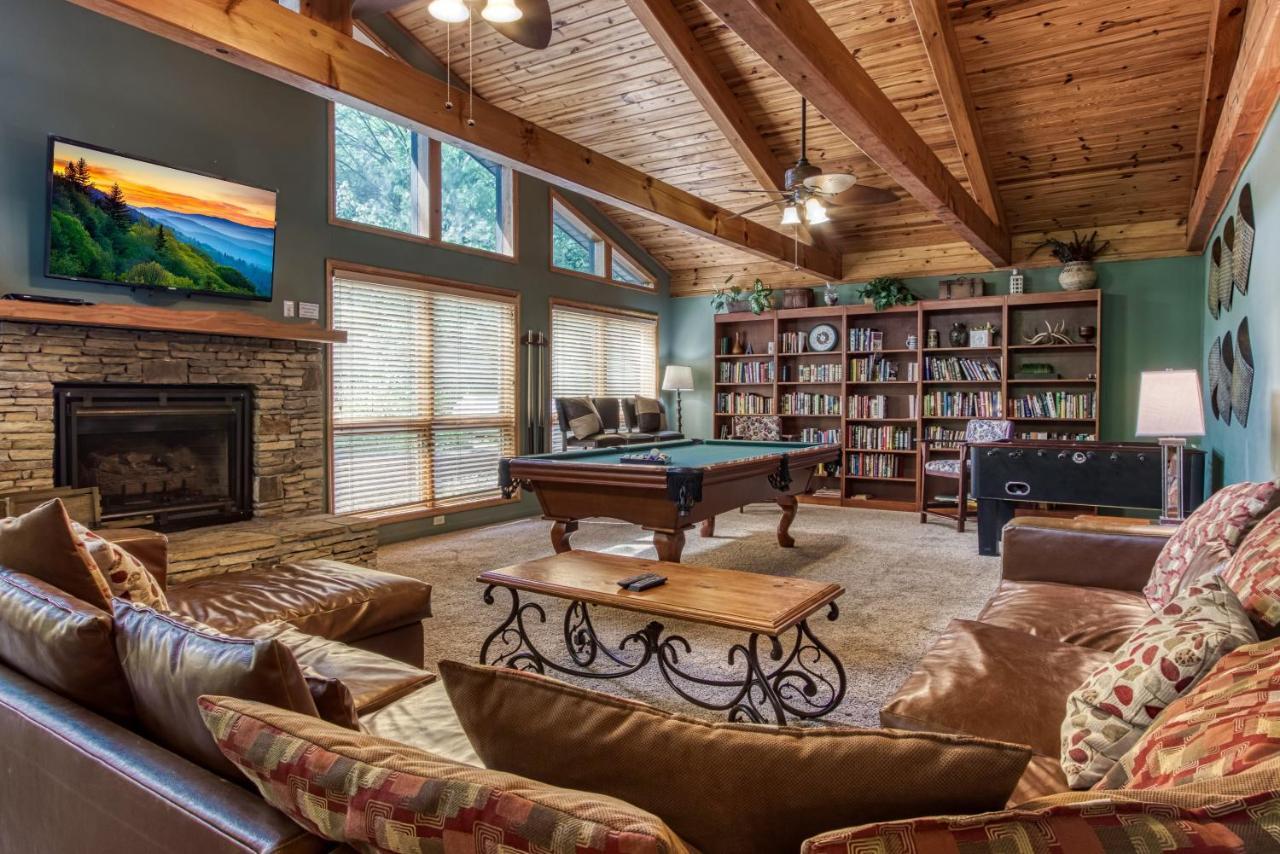 Mountain Lake Lodge, Hot Tub, Theater Room, 1089 Free Tickets Each Paid Day, Dollywood And More 세비어빌 외부 사진