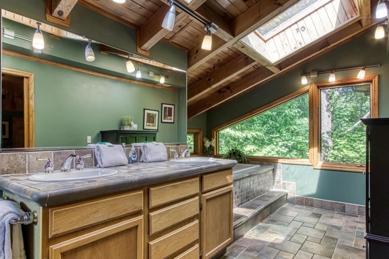 Mountain Lake Lodge, Hot Tub, Theater Room, 1089 Free Tickets Each Paid Day, Dollywood And More 세비어빌 외부 사진